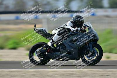 media/Apr-18-2025-TrackDaz (Fri) [[45f5874c44]]/A Group/Session 1 (Turn 7)/